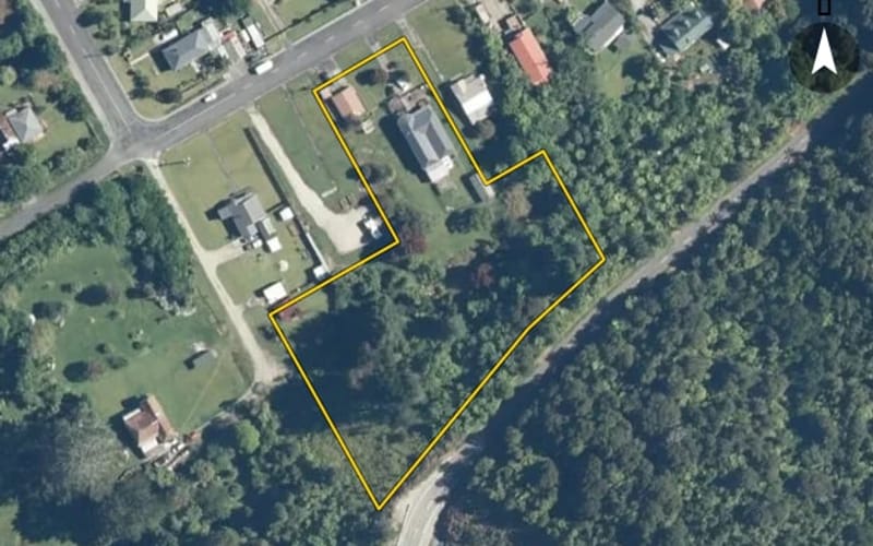 52 Neighbours Street