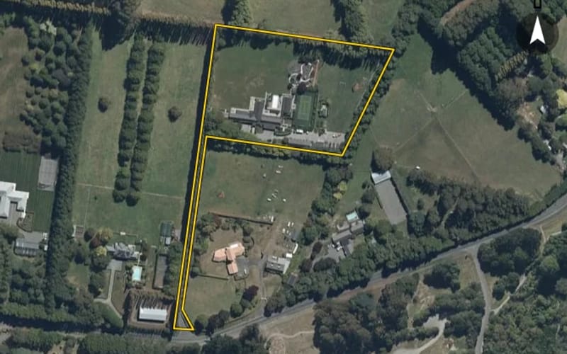 81 Hussey Road