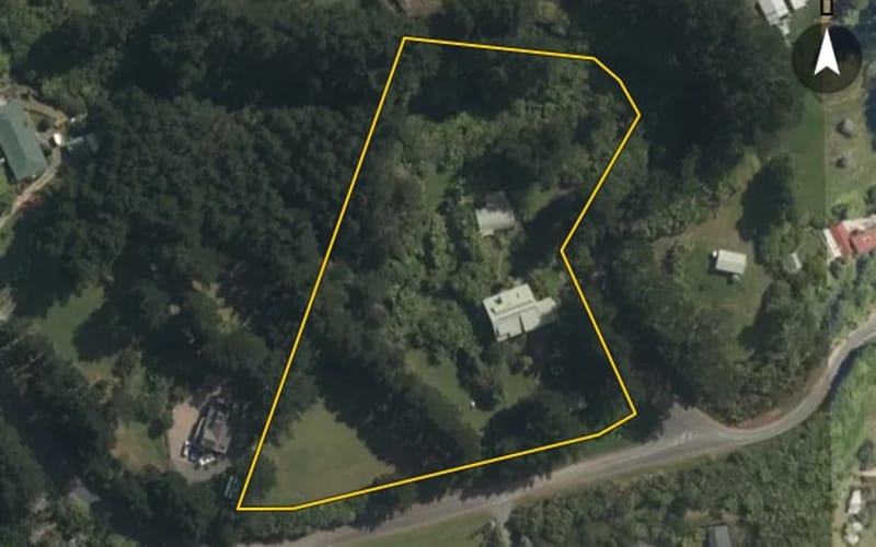 2 Hillcroft Road