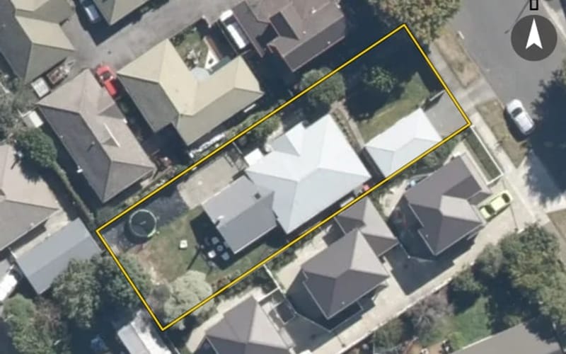 10 Palmer Crescent