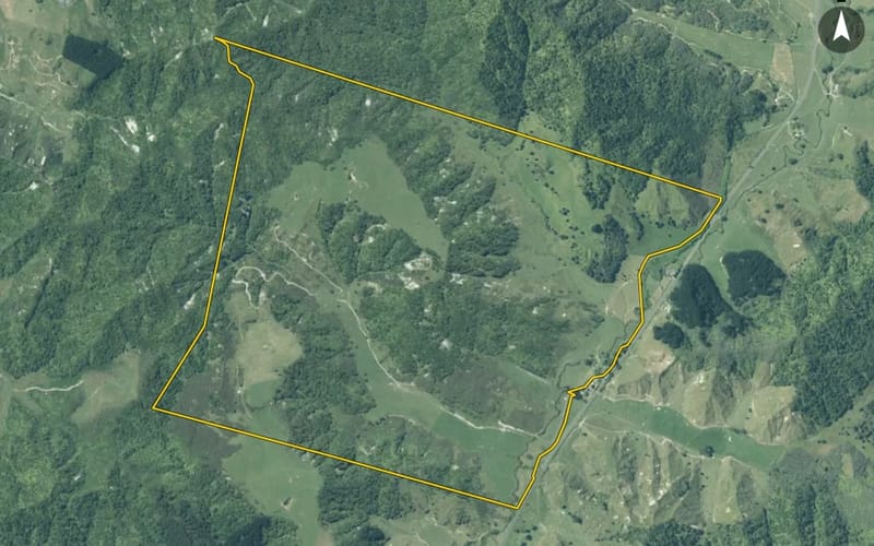 1925 Mokau Road