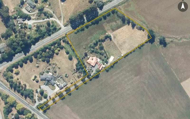 11 Tiplady Road