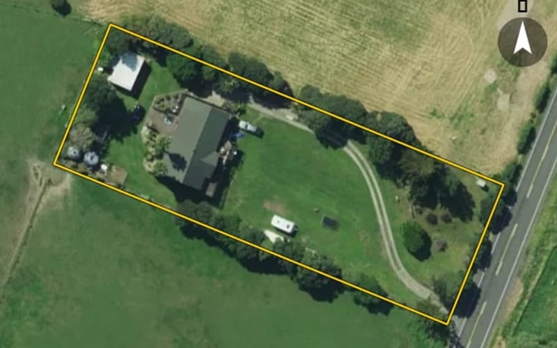 1079 Whangara Road