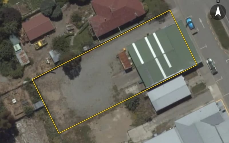 135 Flora Road