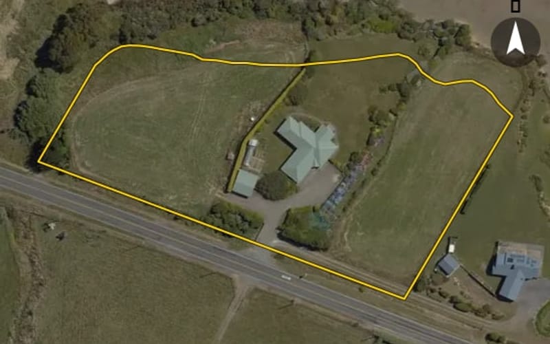134 Orepuki Riverton Highway