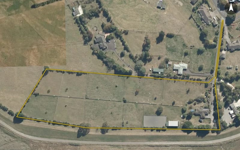 11 Malcolm Gillies Grove