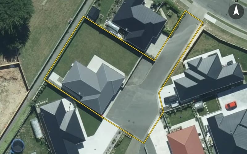 40 Conway Crescent