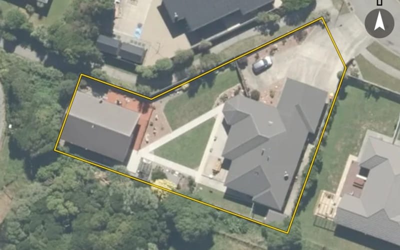 3 Higgins Place