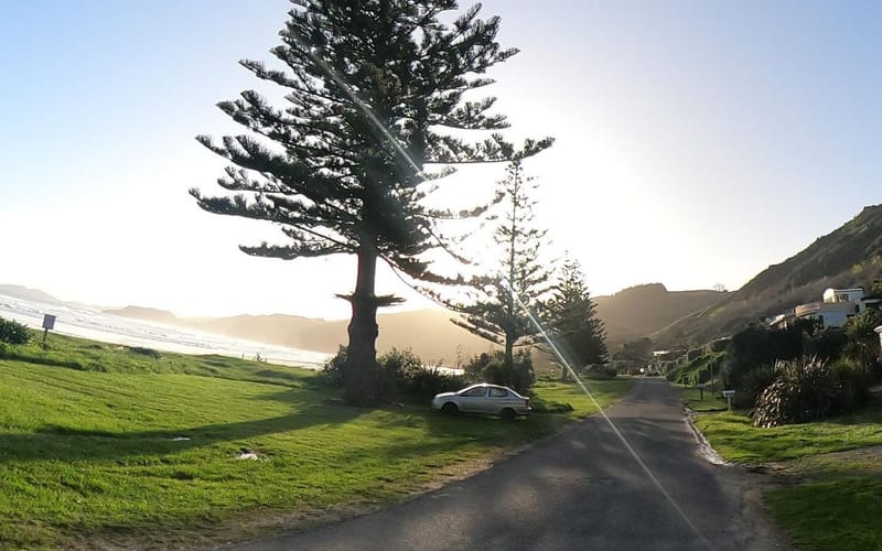 20 Makorori Beach Road