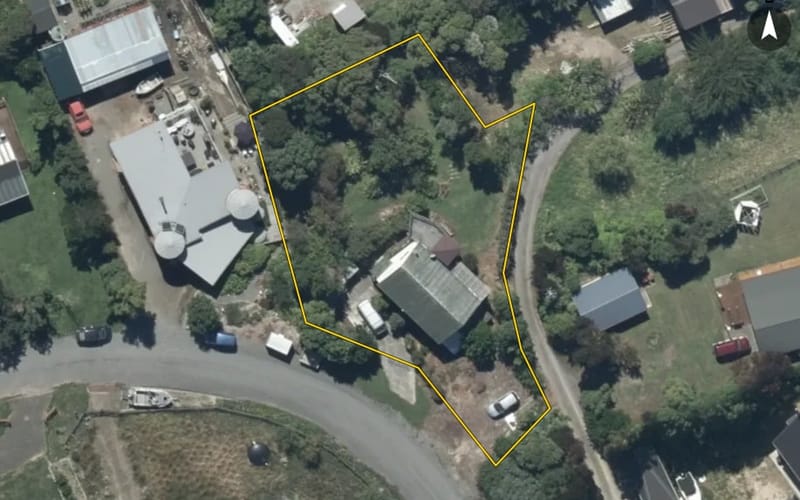 60 Lukes Road