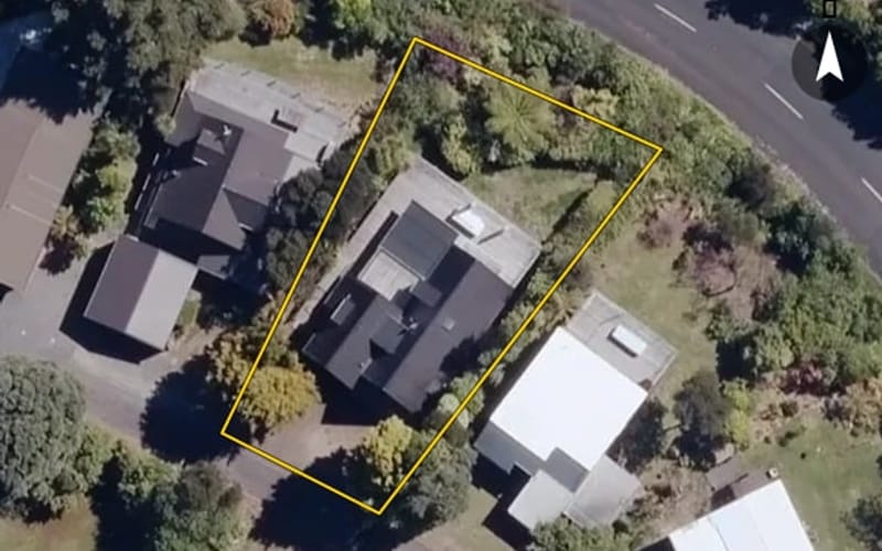 35 Kaiuru Avenue