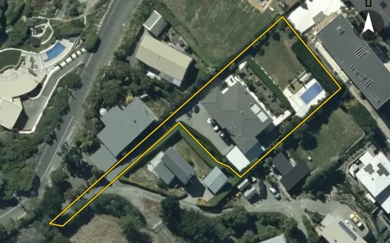 3 Crest Lane