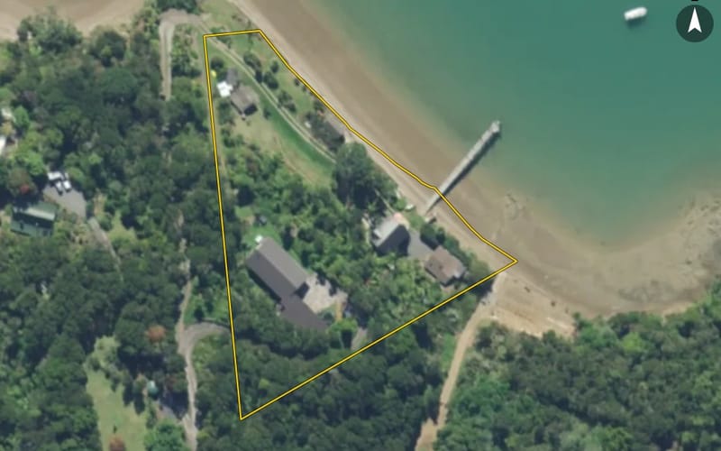 118 Tahunatapu Road