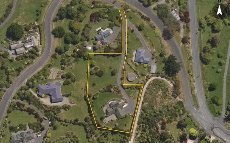 44 Braeside