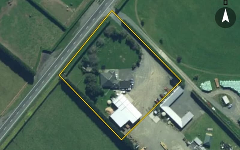 2239 Riverton Wallacetown Highway