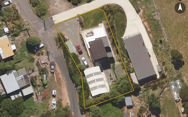 69 Oxley Crescent