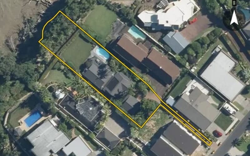 33 Clyside Avenue