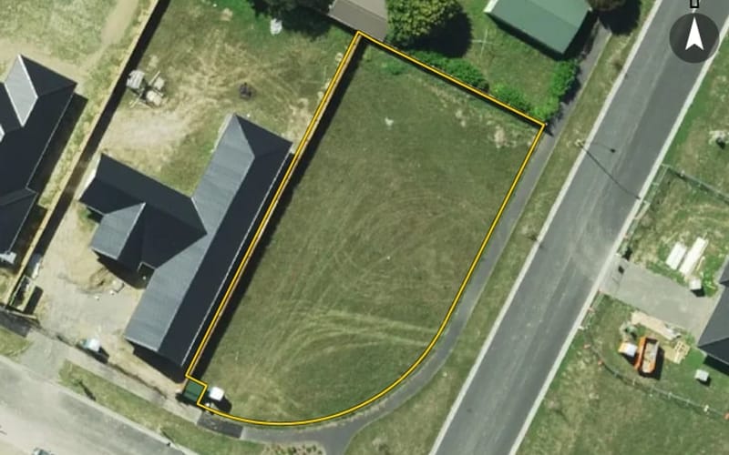 4 Huntaway Lane