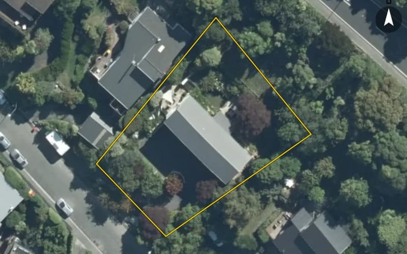 5 Cass Bay Place