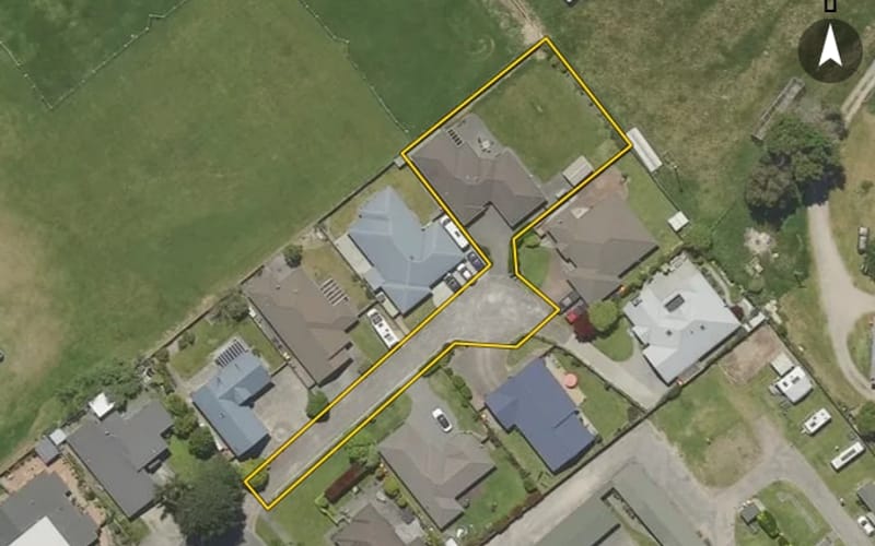 18 Stonebridge Park Drive