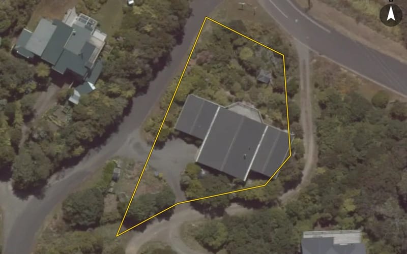 2E Petersons Hill Road