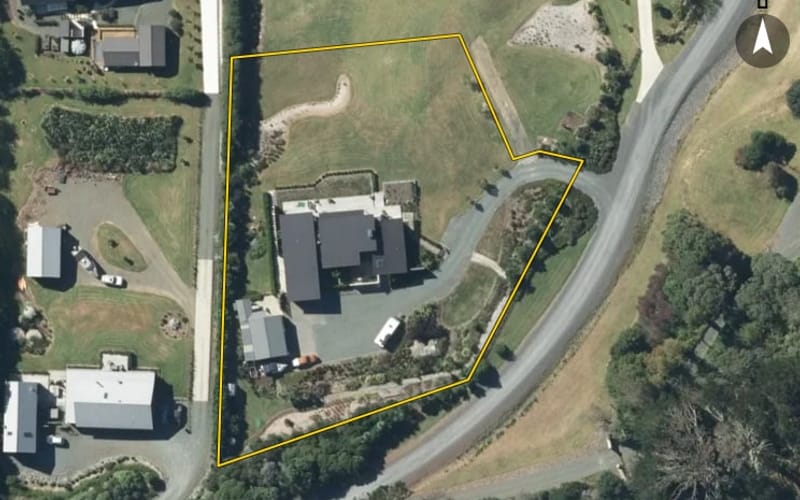 81A Coal Hill Road