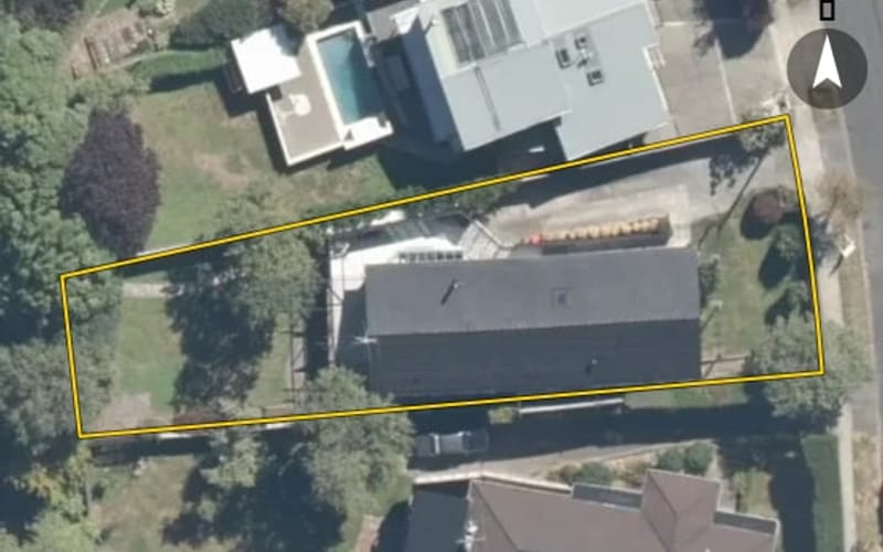 10 Dowling Grove