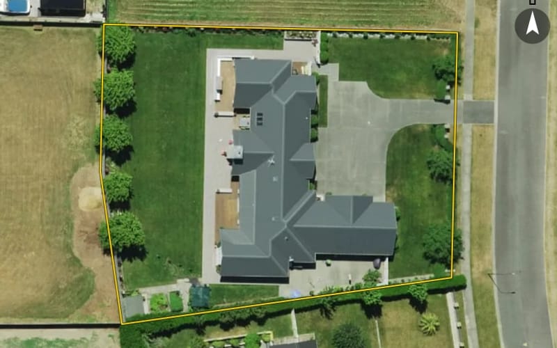 4 Dalton Way