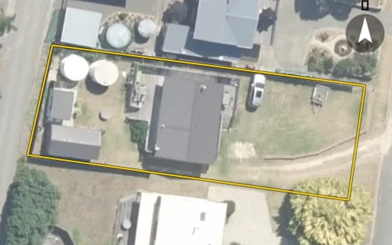 10 Tamarisk Drive
