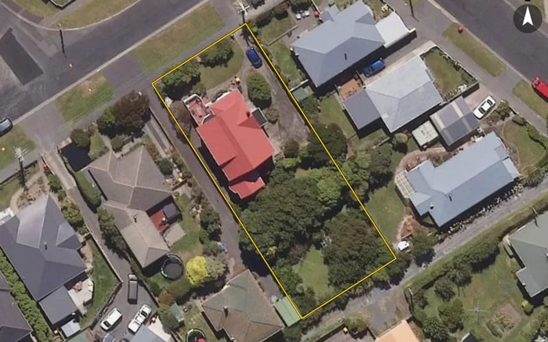 40 Dundonald Street