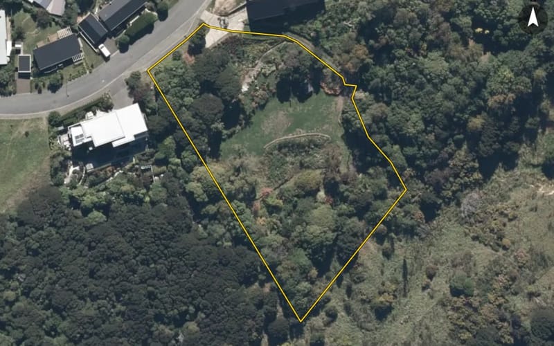 7 Monarch Drive
