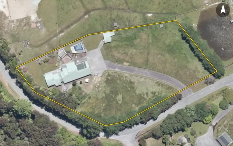 5 Blue Spur Road