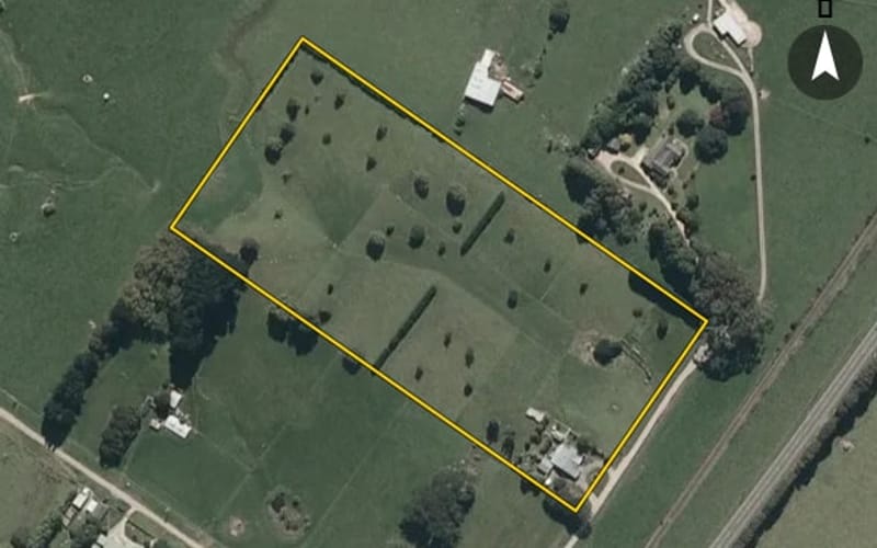 15 Taylors Road North