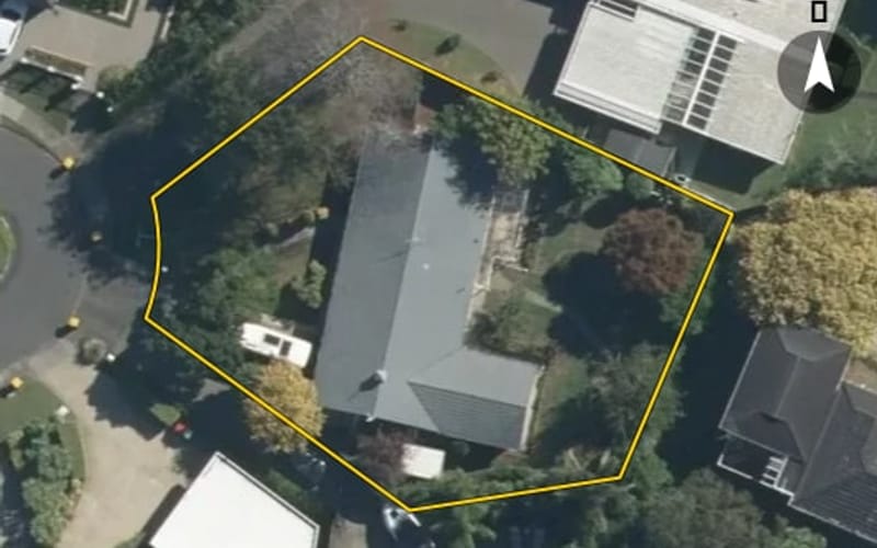 12 Holly Way