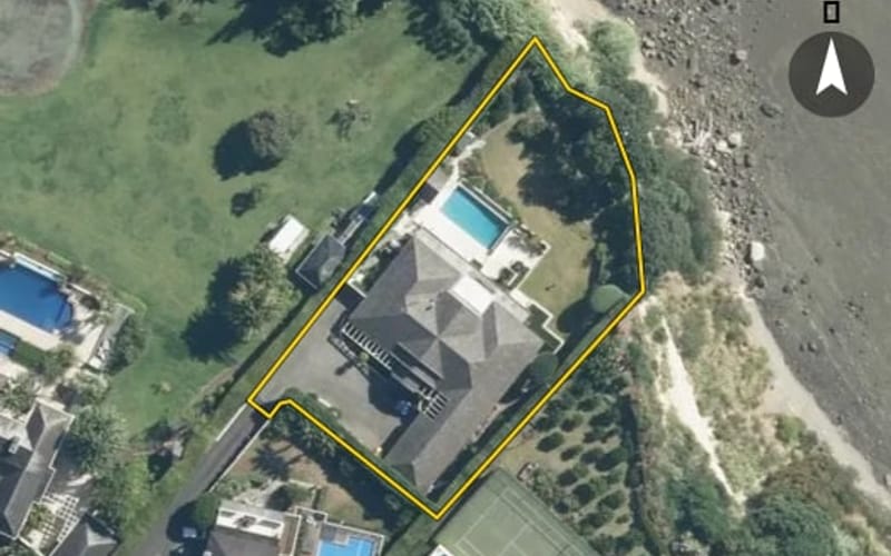 239B Bleakhouse Road