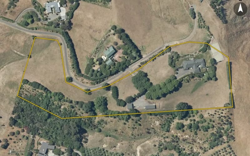 100 Tuki Tuki Hills Road