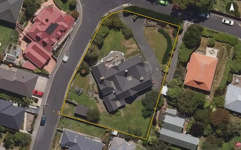 15 Picardy Street