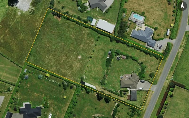 16 Thorndon Close