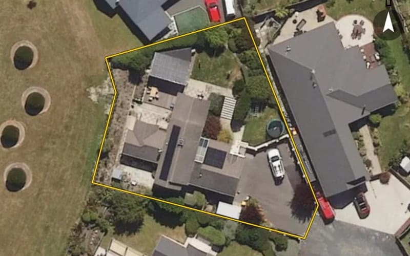 11 Holyport Close