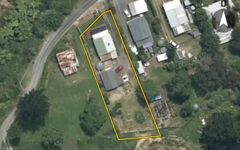 19 Gully Road