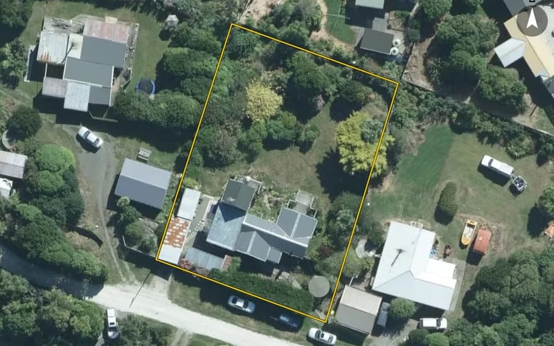 28 Whalers Crescent