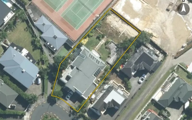 13 Midway Avenue