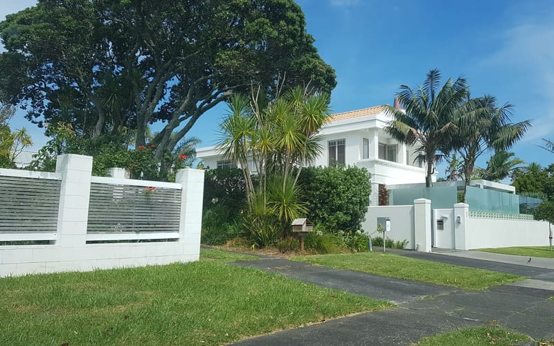 1 Brown Street