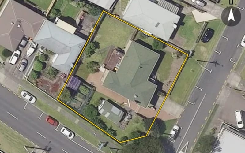 1 Hayes Avenue