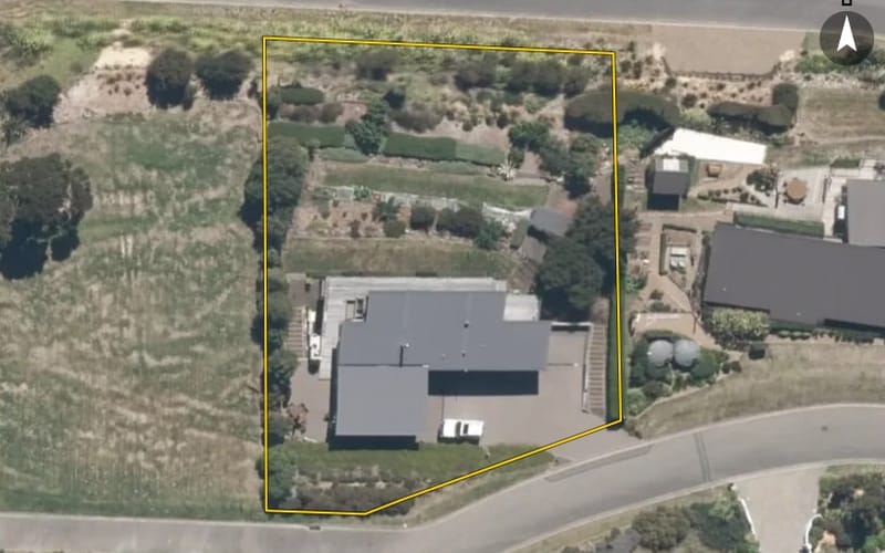 4 Lushingtons Bay Road