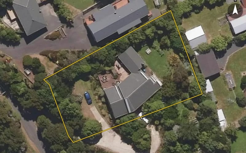 28 Oxley Crescent