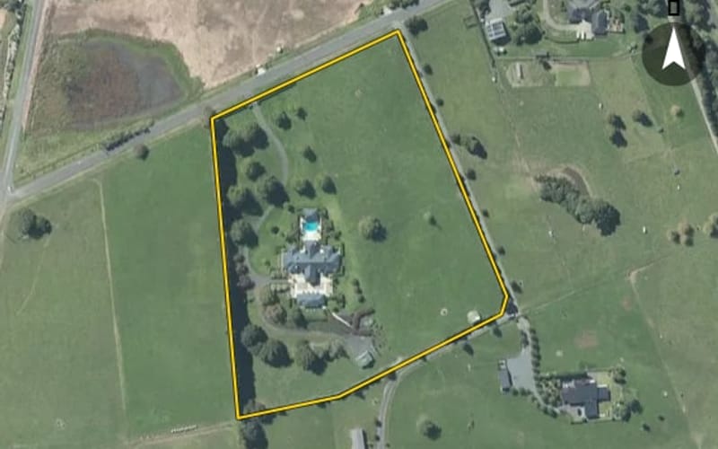 20 Hawthorne Lane