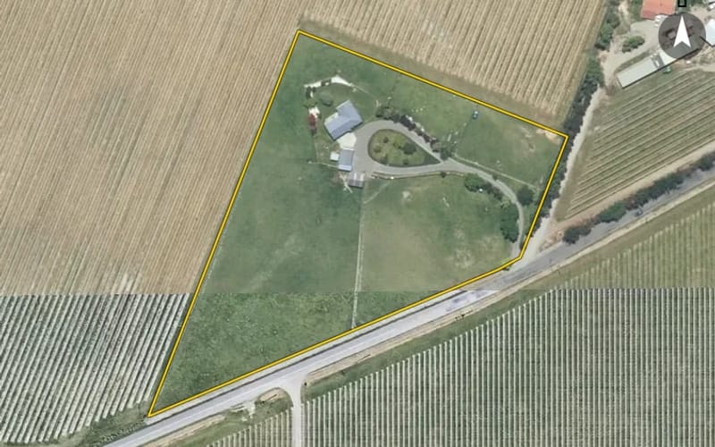 445 Dillons Point Road