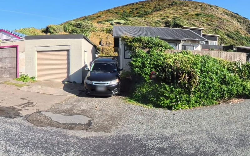 1083 Makara Road
