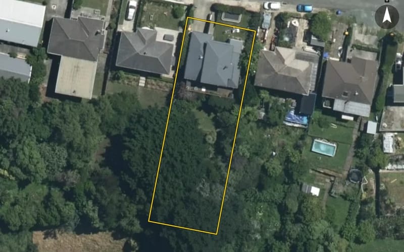 54 Stanley Crescent